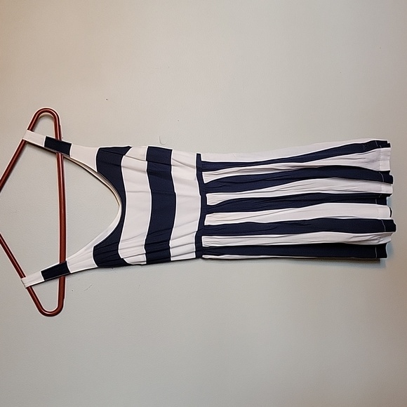 Abercrombie & Fitch Dresses & Skirts - NWOT Abercrombie & Fitch Navy Blue and White Striped Dress Size XS